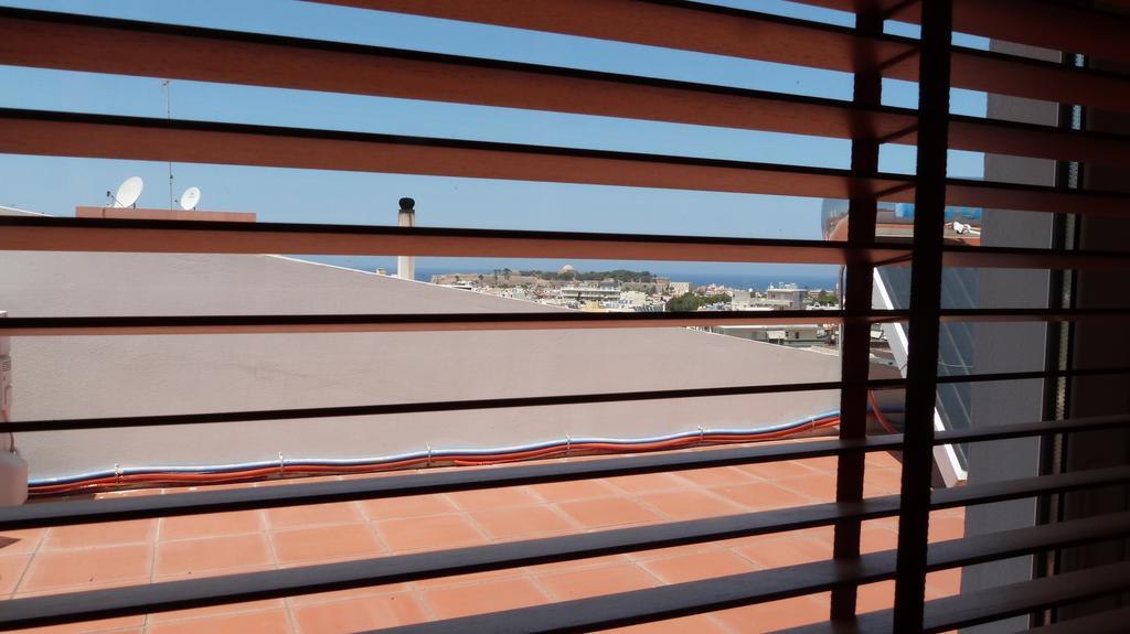 Fay'S Apartment Rethymno Exteriör bild